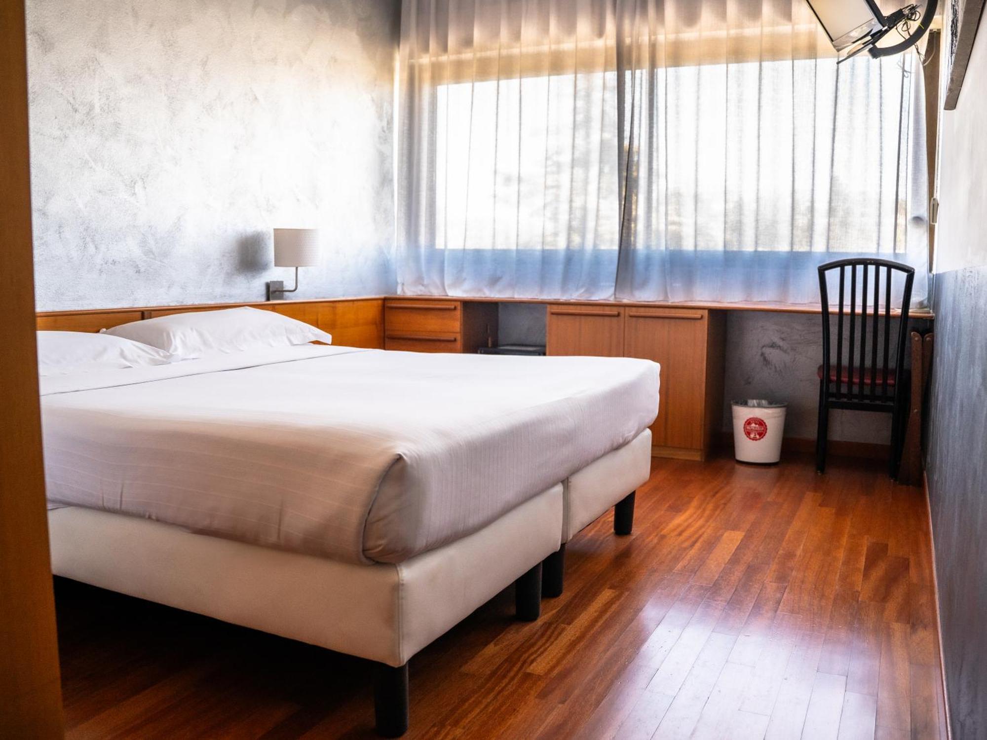 Hotel Valpolicella International Сан-Пьетро-ин-Карьяно Экстерьер фото